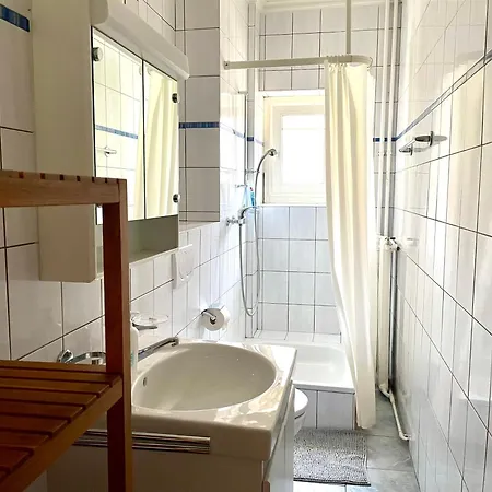 8 Minutes Walking From Train Station Apartman Lausanne