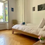 Apartamento 8 Minutes Walking From Train Station Lausana