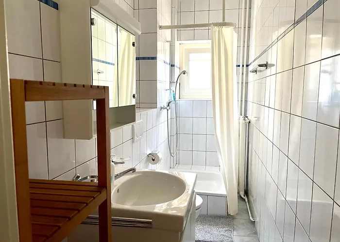 8 Minutes Walking From Train Station アパート ローザンヌ